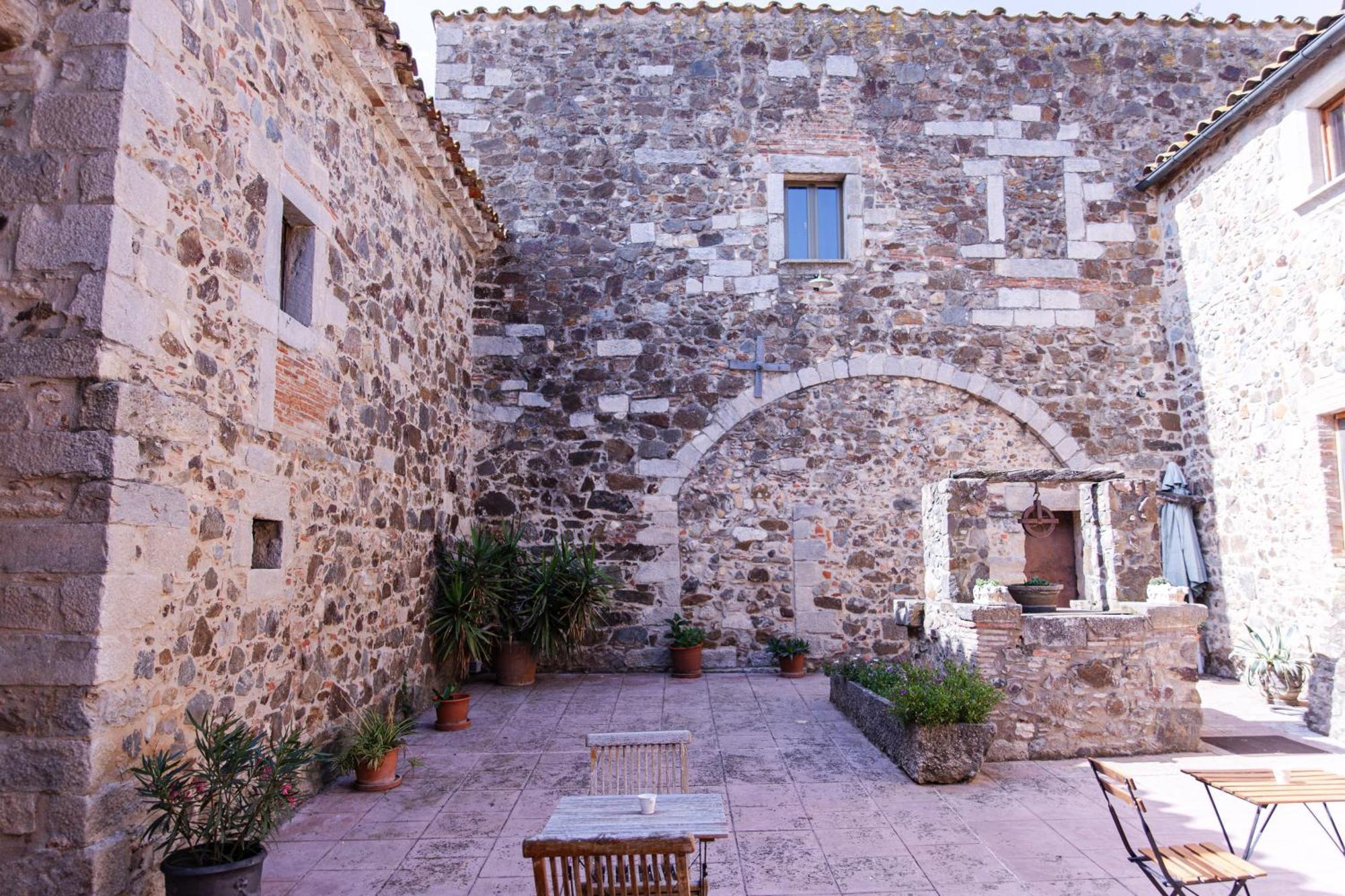 Campllong Agroturisme Sant Dionis מראה חיצוני תמונה